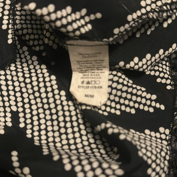 Black & White Tie Front Blouse from Sophie & Kate - Size Medium - Picture 8 of 8